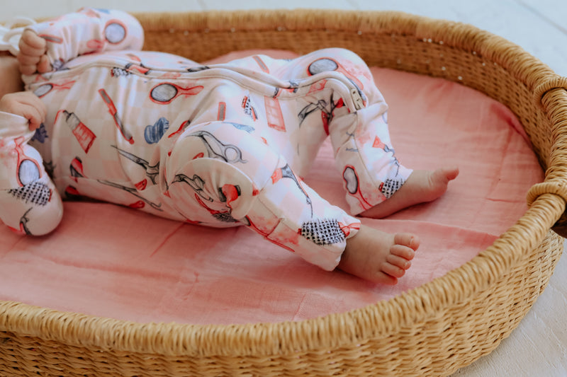 Load image into Gallery viewer, Bamboo Zipper Footie, Hair Stylist