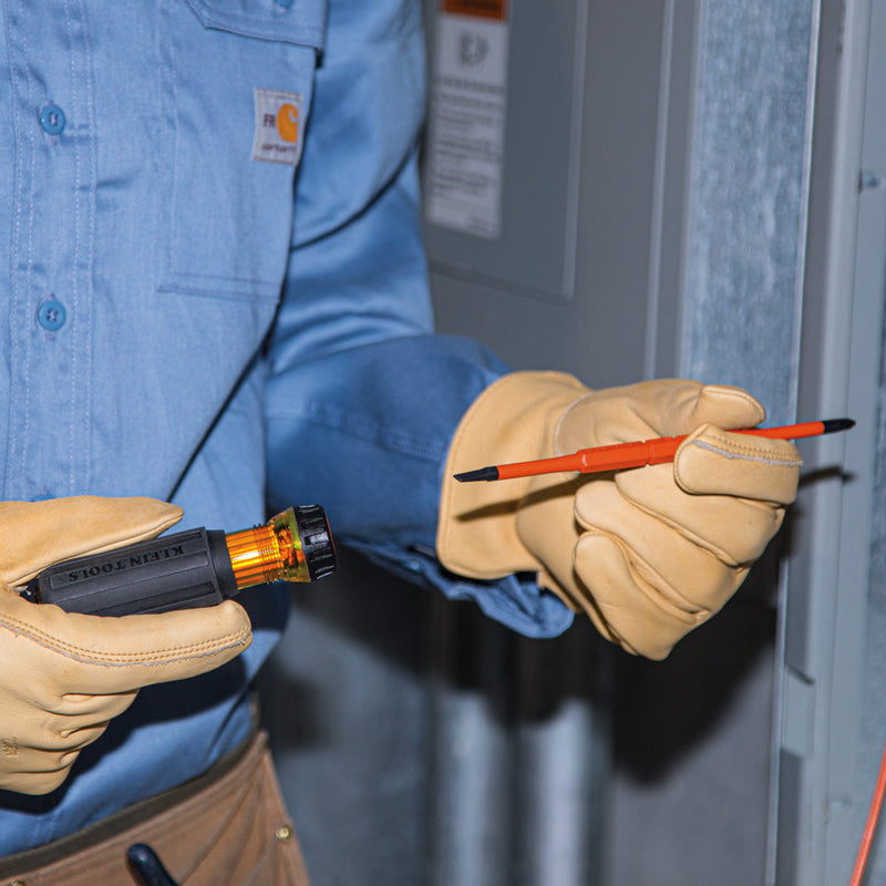 Load image into Gallery viewer, 8-in-1 Insulated Interchangeable Screwdriver Set - (94-32288)