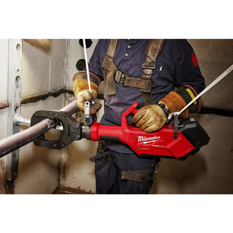 Load image into Gallery viewer, M18 FORCE LOGIC 5 Underground Cable Cutter w/ Wireless Remote