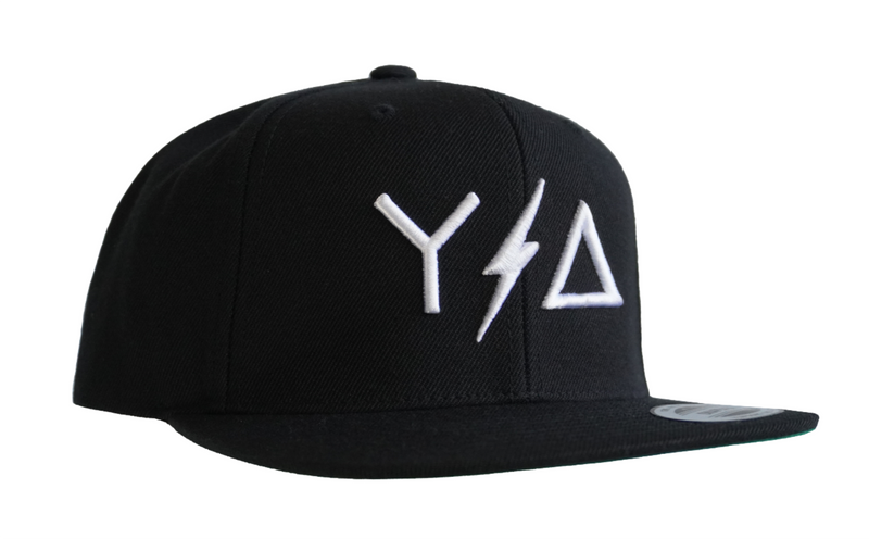 Load image into Gallery viewer, Black Flat Brim Snapback