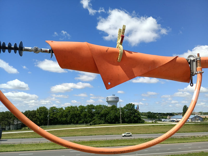 Load image into Gallery viewer, Kriz Clamp- Rubber Glove