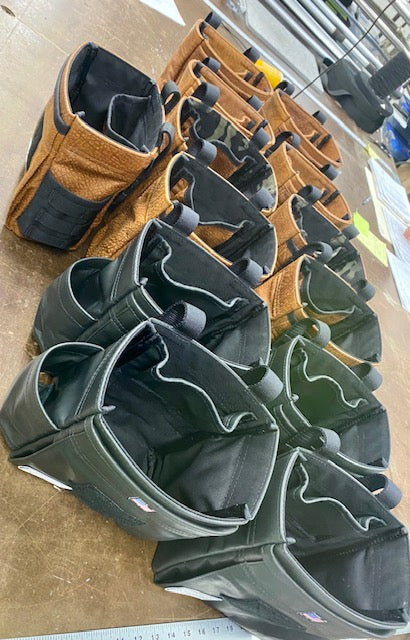 Load image into Gallery viewer, LEATHER BASIC "B" DITTY BAG