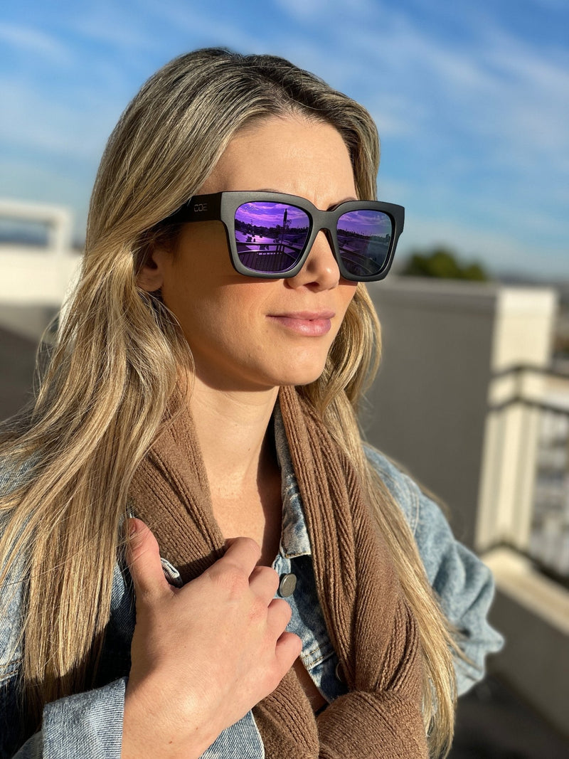 Load image into Gallery viewer, Lido Womens Sunnies