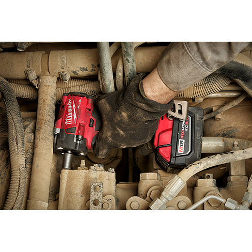 Load image into Gallery viewer, M18 FUEL™ 1/2&quot; Compact Impact Wrench w/ Pin Detent Kit
