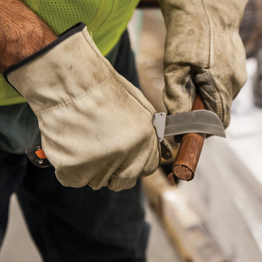 Cable Skinning Utility Knife with Replaceable Blade