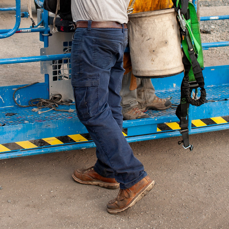 Load image into Gallery viewer, Freedom Flex Flame Resistant Cargo Pant
