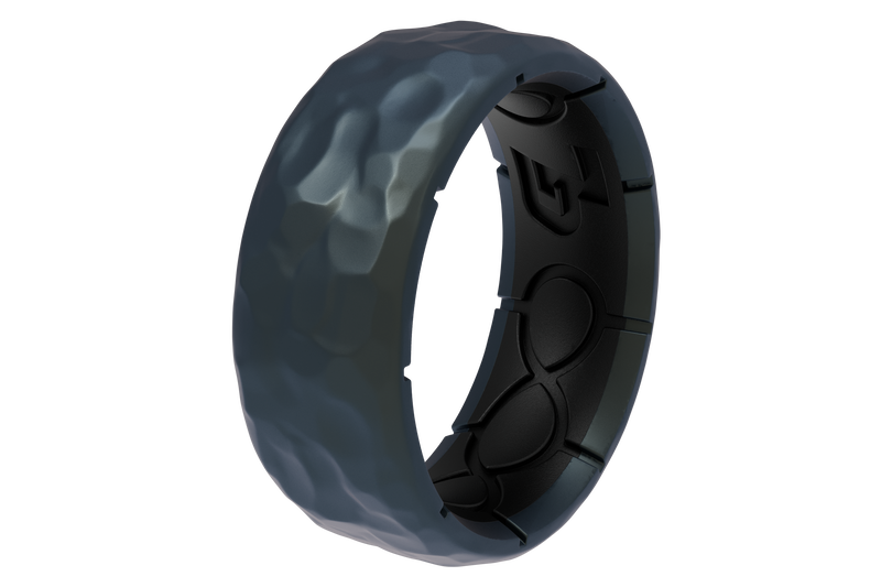 Load image into Gallery viewer, Zeus Hammered Deep Cobalt Ring
