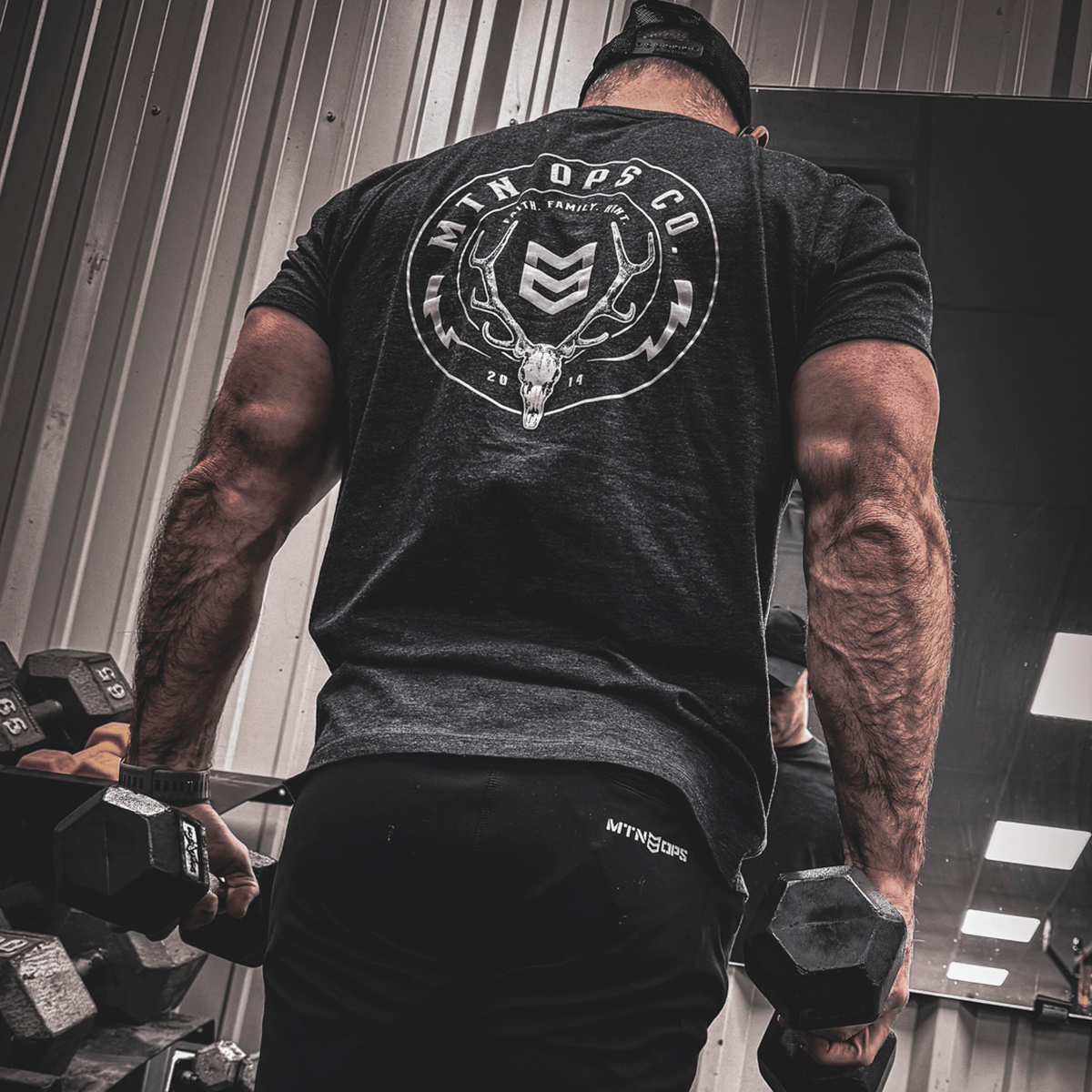 FAITH. FAMILY. HUNT. TEE