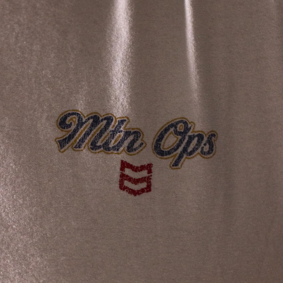GOLDEN LONG SLEEVE