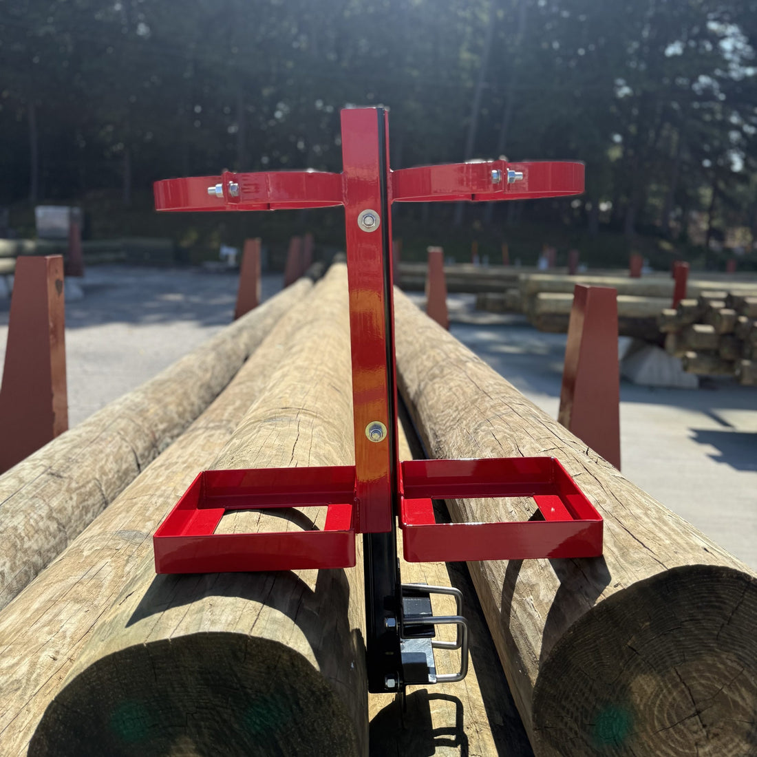 Pedestal Mount Blanket Tube Holder