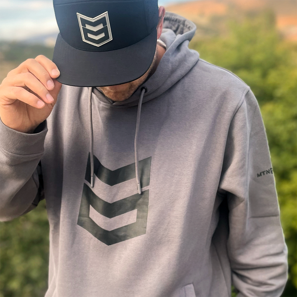 ICON HOODIE