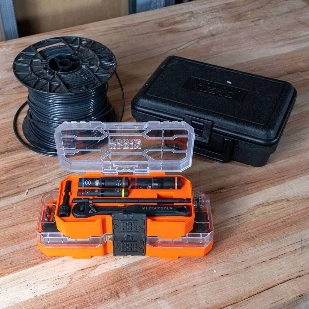 Klein Socket Set Deep Klein Tools 65238 KNECT Essential Deep-Well Heavy-Duty Flip Socket Set