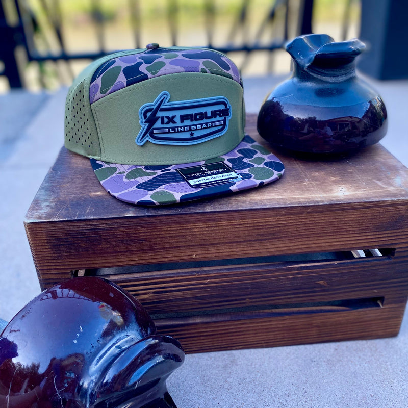 Load image into Gallery viewer, Old School Camo Livin&#39; Hooked Panel Hat
