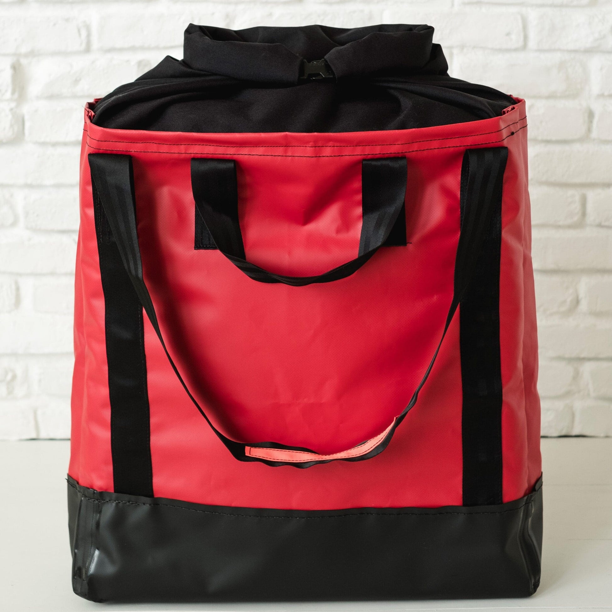 LUSB018HD - HEAVY DUTY LG Vinyl Lift Tote, 125#, 24x24x4