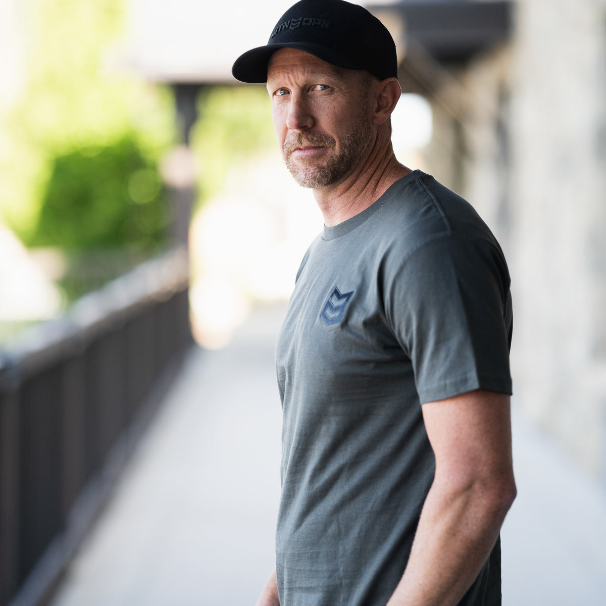 LUXE TEE