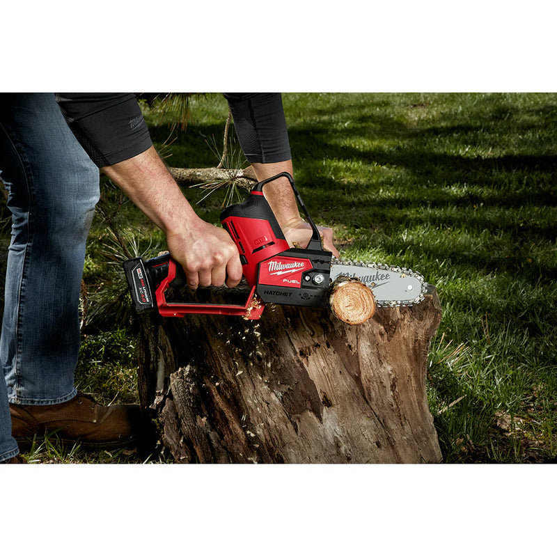 Load image into Gallery viewer, M12 FUEL™ HATCHET™ 6&quot; Pruning Saw Kit
