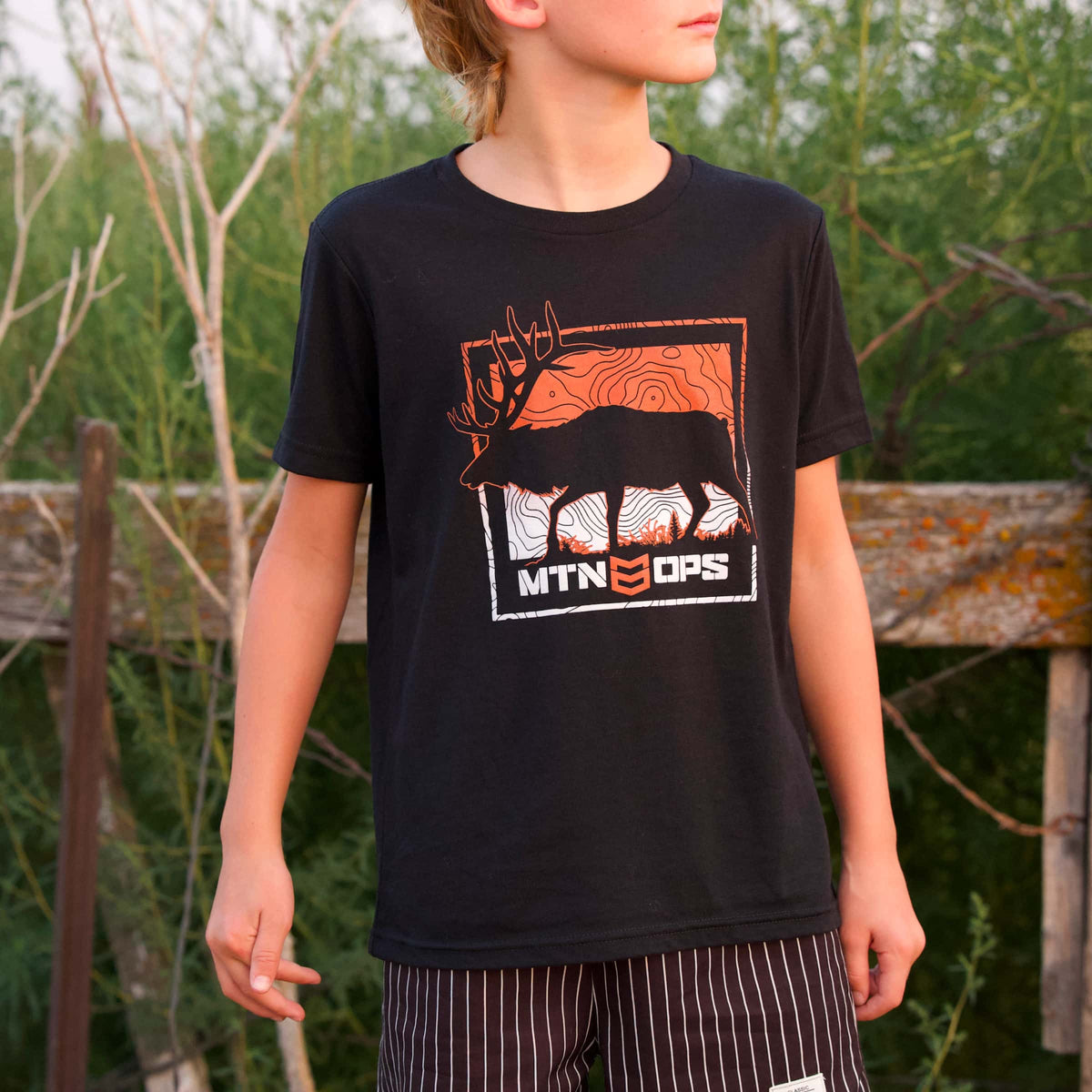 YOUTH TOPO TEE