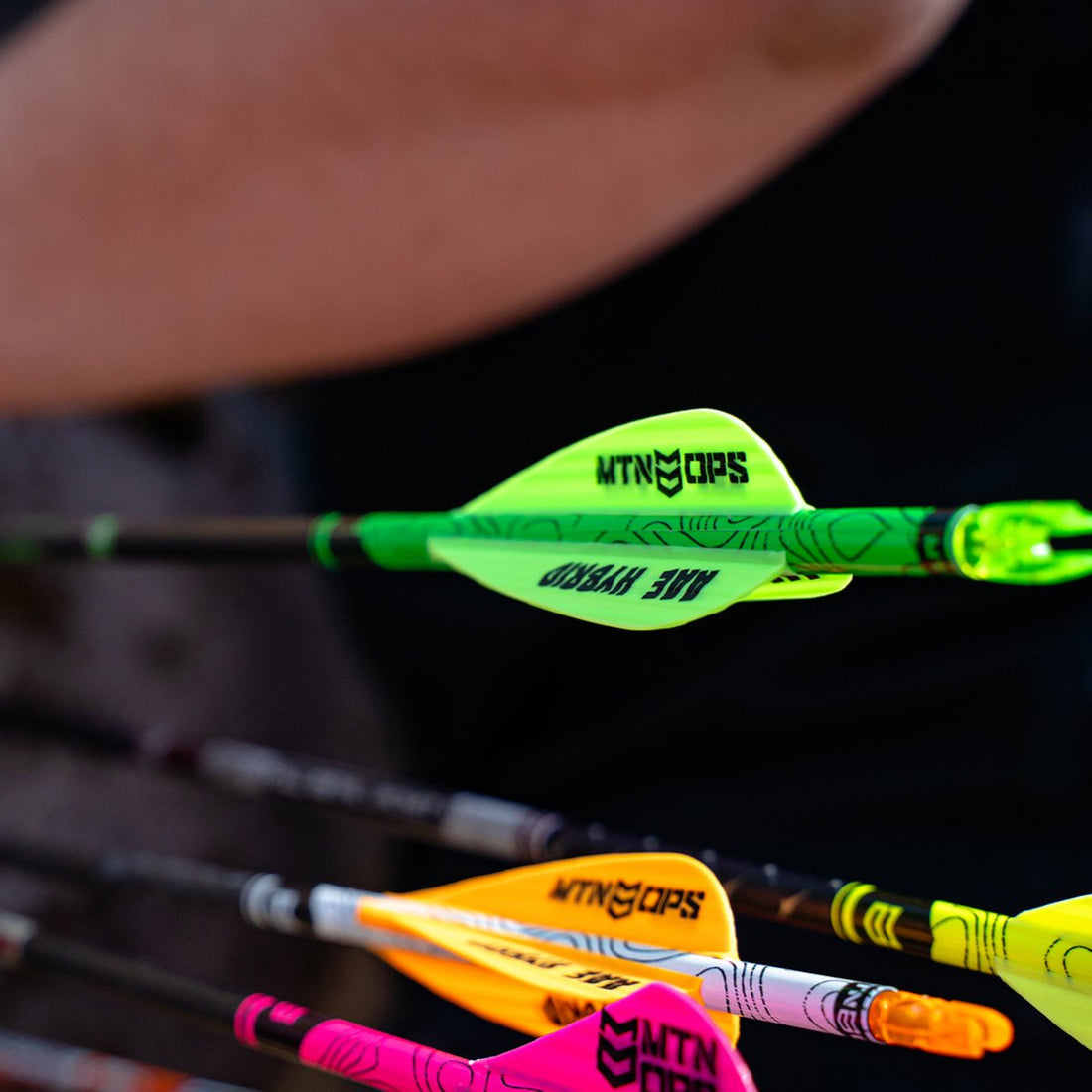 AAE HYBRID 26 ARROW VANES - Yellow