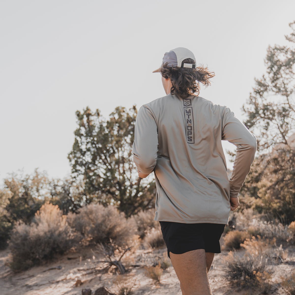 ACTION LONG SLEEVE