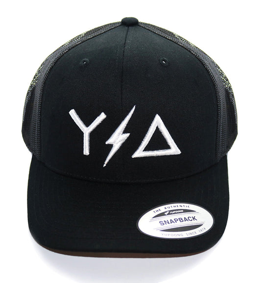 Black Trucker Snapback