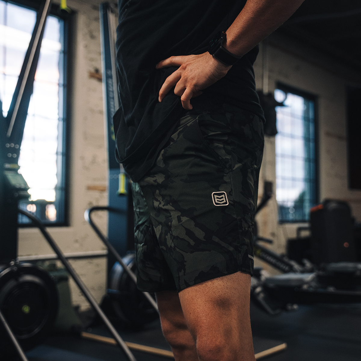 PRIME SHORT LINED