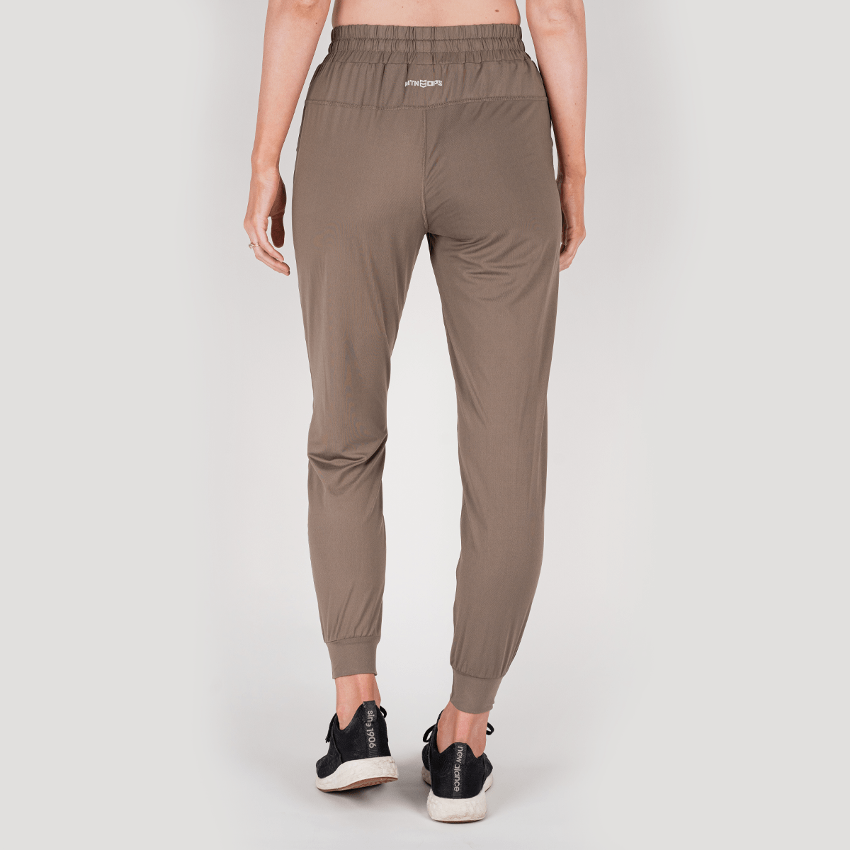 WOMEN'S REVIVE JOGGER